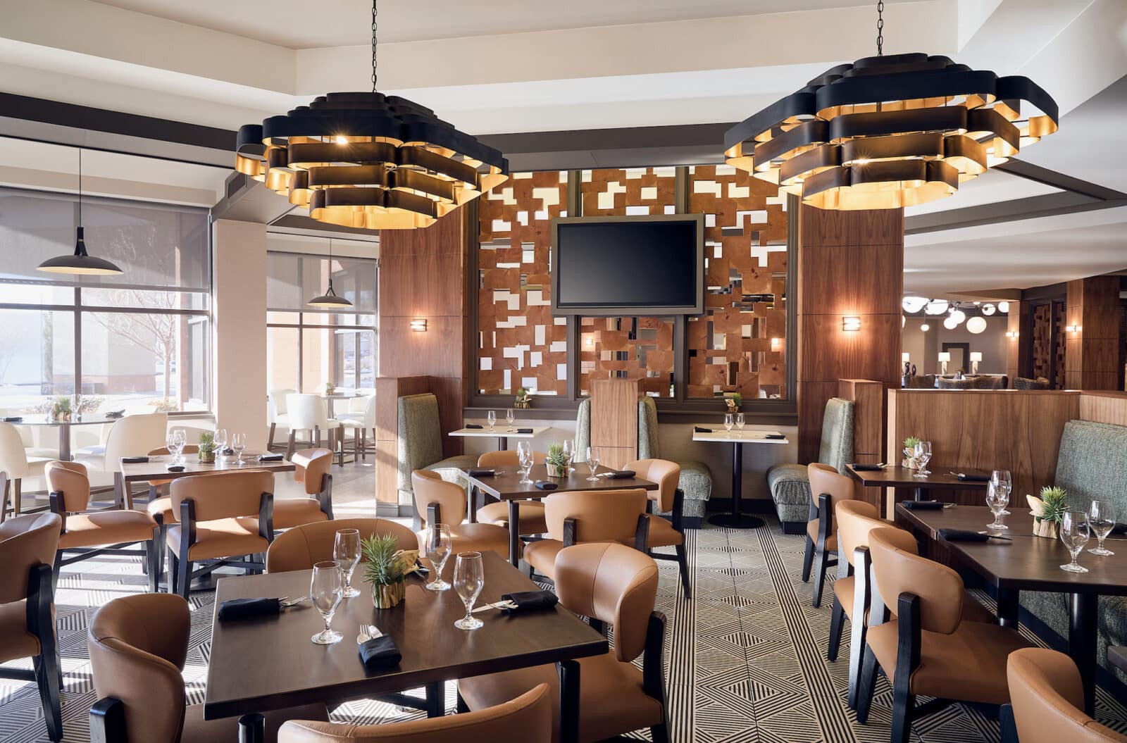 View of empty dining area at the Copper Creek Restaurant in the Fort Collins Marriott